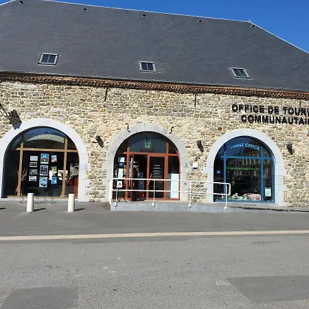 Le Logis Des Autre Шале *