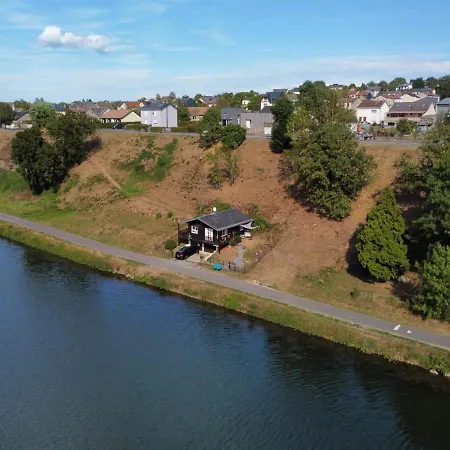 Le Logis Des Autre Шале *