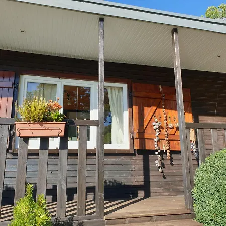 Шале Le Logis Des Autre Vireux-Wallerand