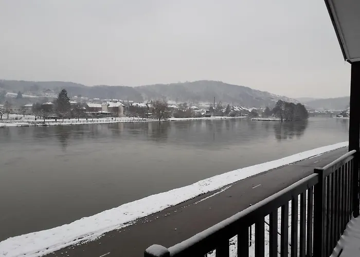 Le Logis Des Autre Chalet