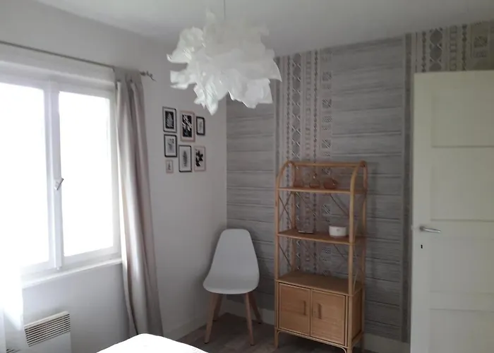 Le Logis Des Autre Vireux-Wallerand