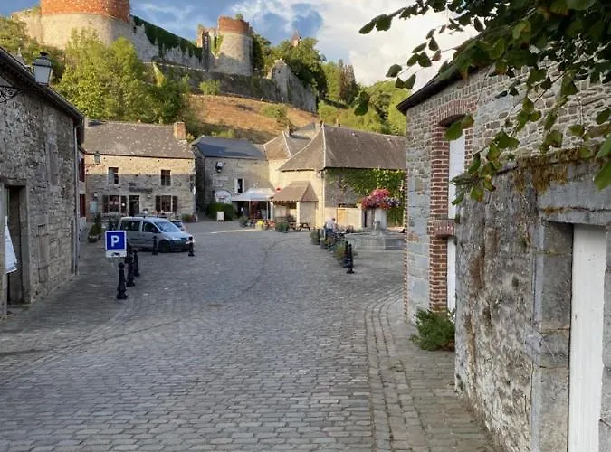 Le Logis Des Autre Vireux-Wallerand